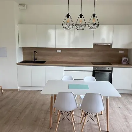Za Kostelem Apartment *