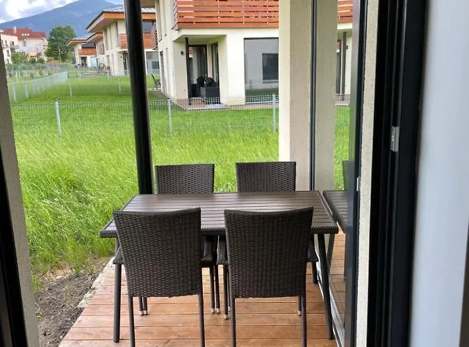 Za Kostelem